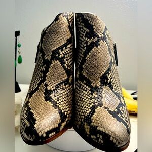 1.State Kaleb Snake Texture Soft Half Boot NEVER WORN